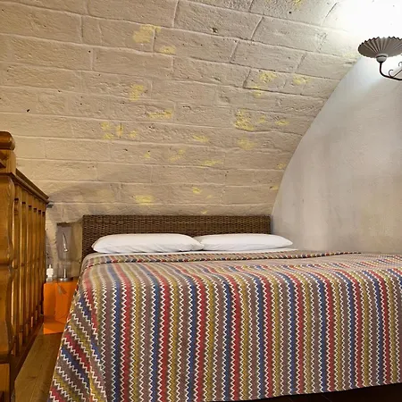 The Castle Μπάρι